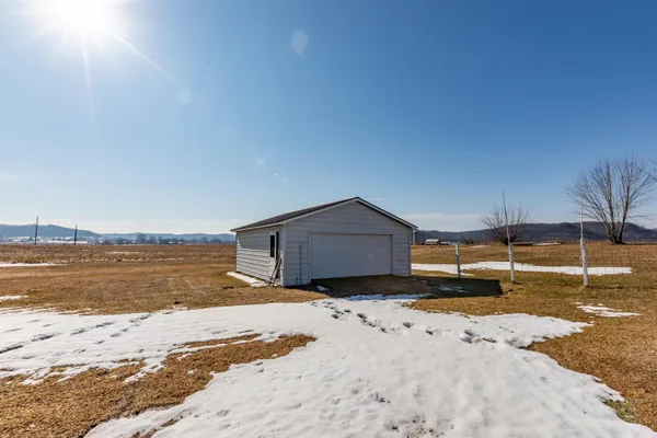 $375,000 | 18553 Taylor, Muscoda, WI 53573