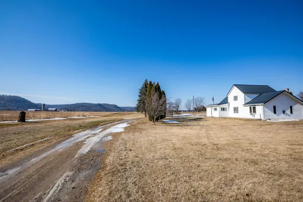 $375,000 | 18553 Taylor, Muscoda, WI 53573