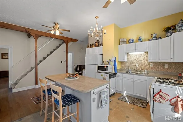 $287,500 | 7200 Lanham Avenue, St. Louis, MO 63143