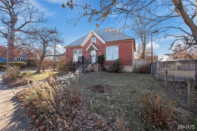 $287,500 | 7200 Lanham Avenue, St. Louis, MO 63143