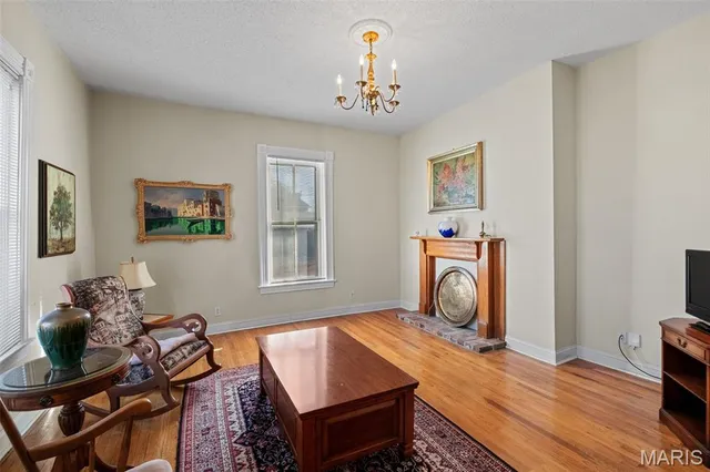 $287,500 | 7200 Lanham Avenue, St. Louis, MO 63143