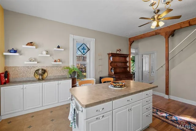 $287,500 | 7200 Lanham Avenue, St. Louis, MO 63143