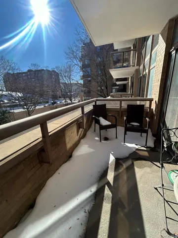 $557,000 | 35 North Chatsworth Avenue, Unit 2Q, Larchmont, NY 10538