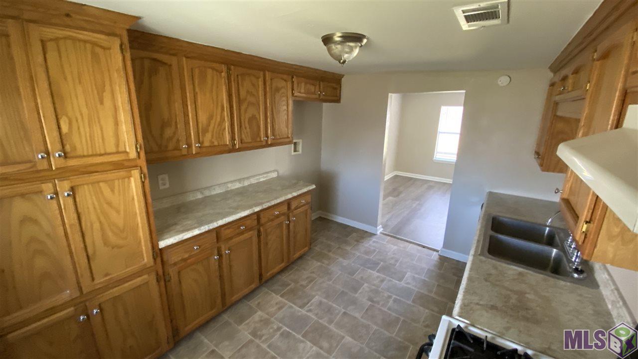 35921 Fore Road Denham Springs, LA 70706 - Photo 5 of 15