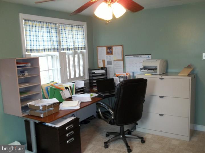 302 Glen Ridge Road Havertown, PA 19083 - Photo 15 of 22 Bedroom 2