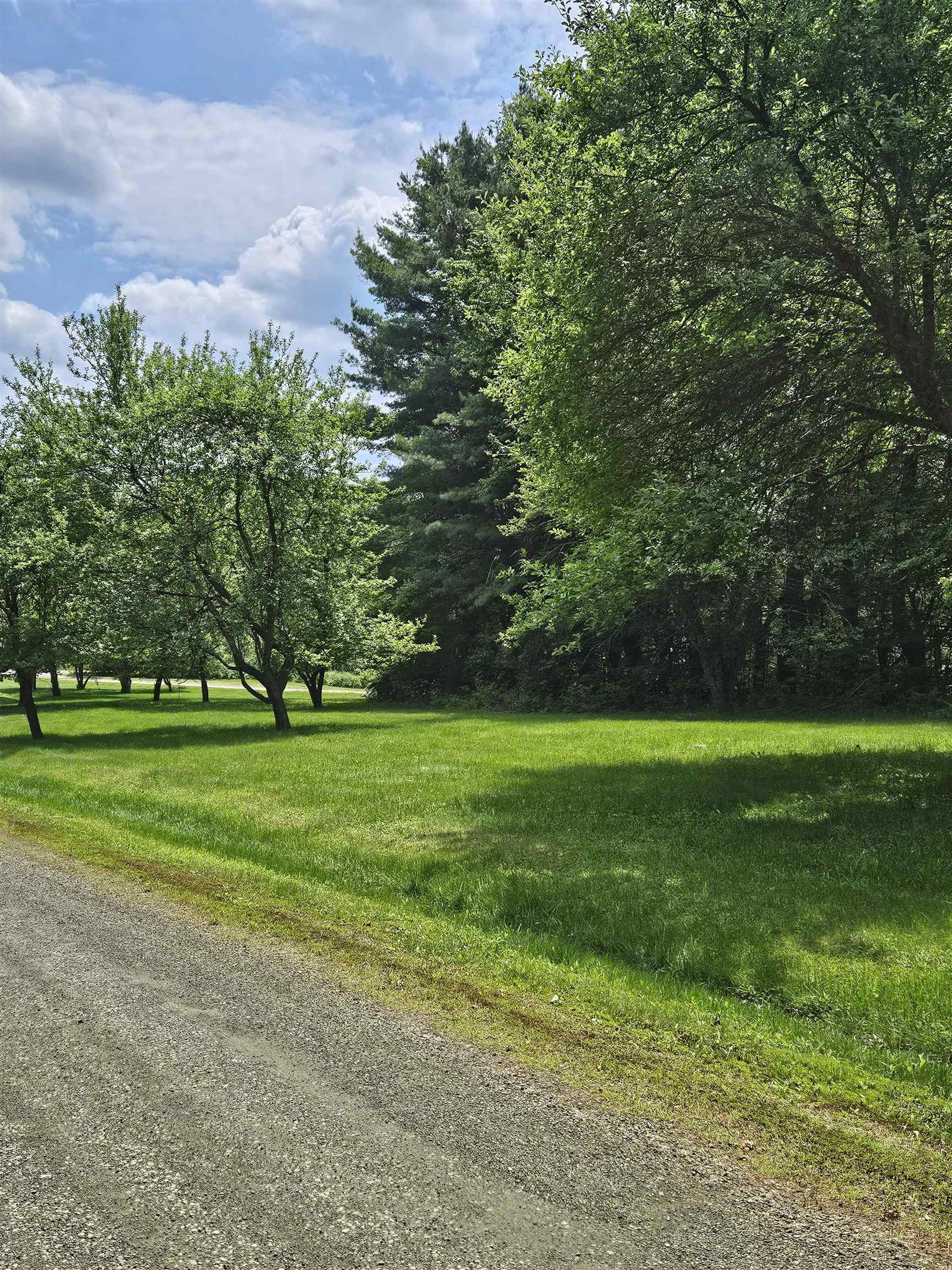 1502 King Hill Road New London, NH 03257 - Photo 14 of 16
