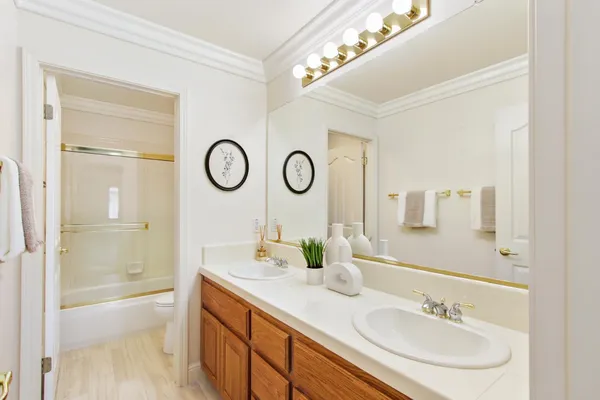 $825,000 | 3619 Lake Terrace Drive, Elk Grove, CA 95758