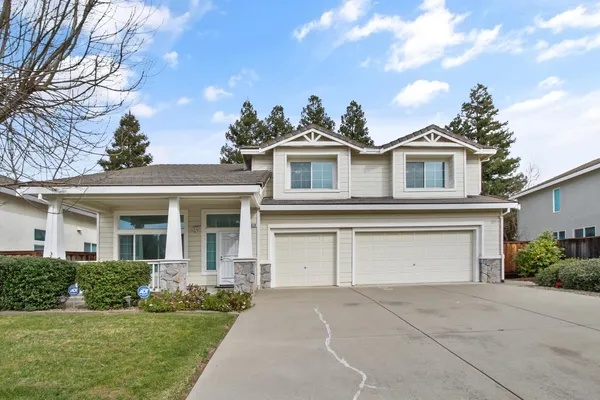 $825,000 | 3619 Lake Terrace Drive, Elk Grove, CA 95758