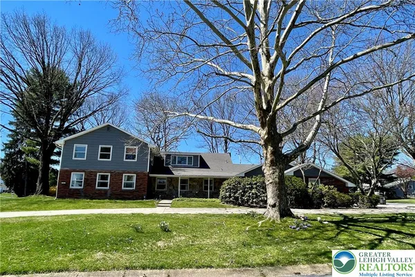 $3,300 | 1331 Armstrong Road, Bethlehem, PA 18017