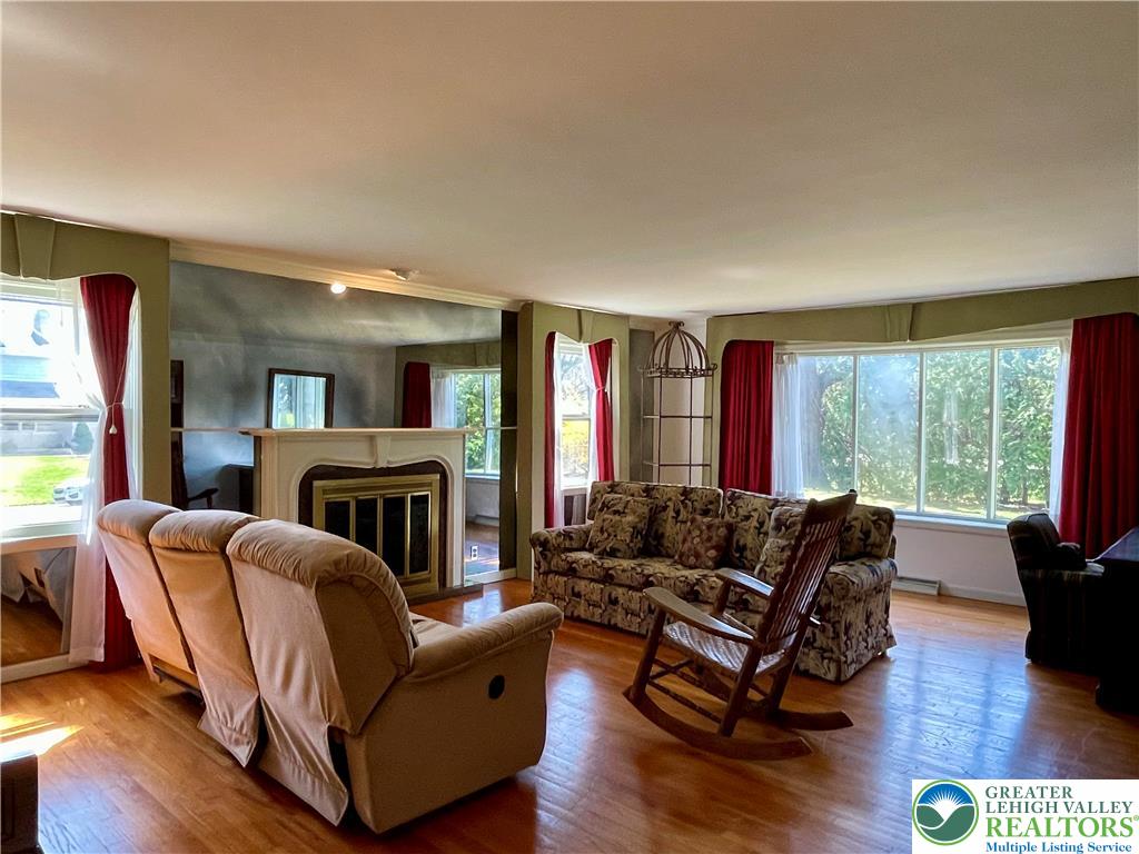 1331 Armstrong Road Bethlehem, PA 18017 - Photo 21 of 47 a living room with furniture and a fireplace