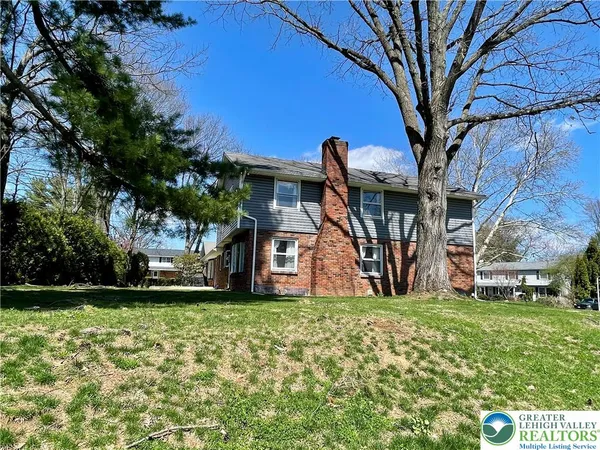 $3,300 | 1331 Armstrong Road, Bethlehem, PA 18017