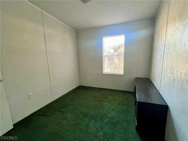 $175,000 | 4096 Blue Cypress Court, LaBelle, FL 33935