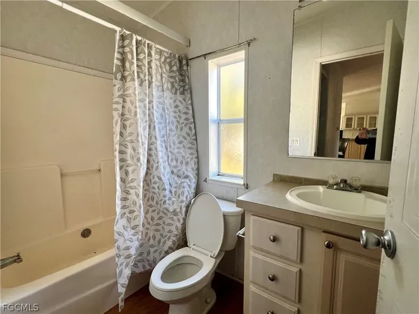 $175,000 | 4096 Blue Cypress Court, LaBelle, FL 33935