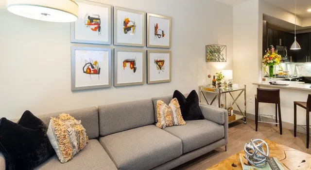 $2,105 | 1414 Texas Avenue, Unit 851, Houston, TX 77002