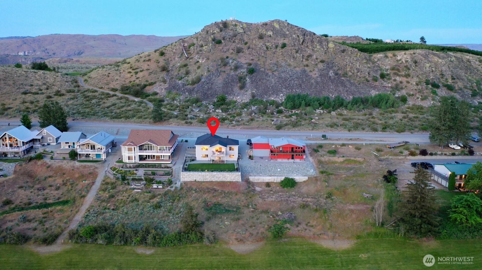 22 Frontage Road Pateros, WA 98846 - Photo 32 of 33