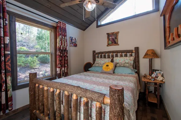 $428,000 | 1220 Burger Road, Murphy, NC 28906