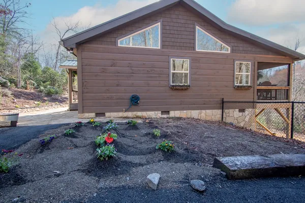 $428,000 | 1220 Burger Road, Murphy, NC 28906