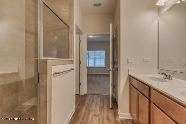 3328 Chestnut Ridge Way Orange Park, FL 32065 - Photo 19 of 22 CR 4A Master bath