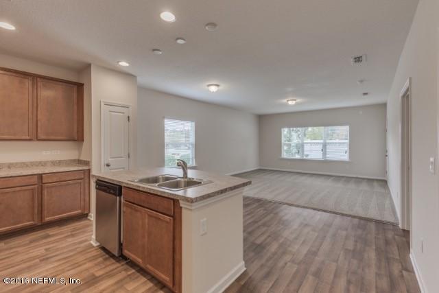 3328 Chestnut Ridge Way Orange Park, FL 32065 - Photo 7 of 22 CR 4A Kitchen view 3