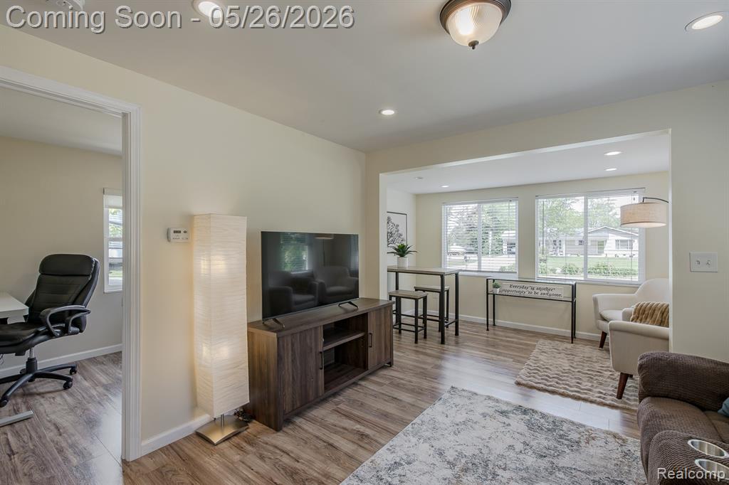 6281 Waldon Road Clarkston, MI 48346 - Photo 10 of 36 Gallery Image 10