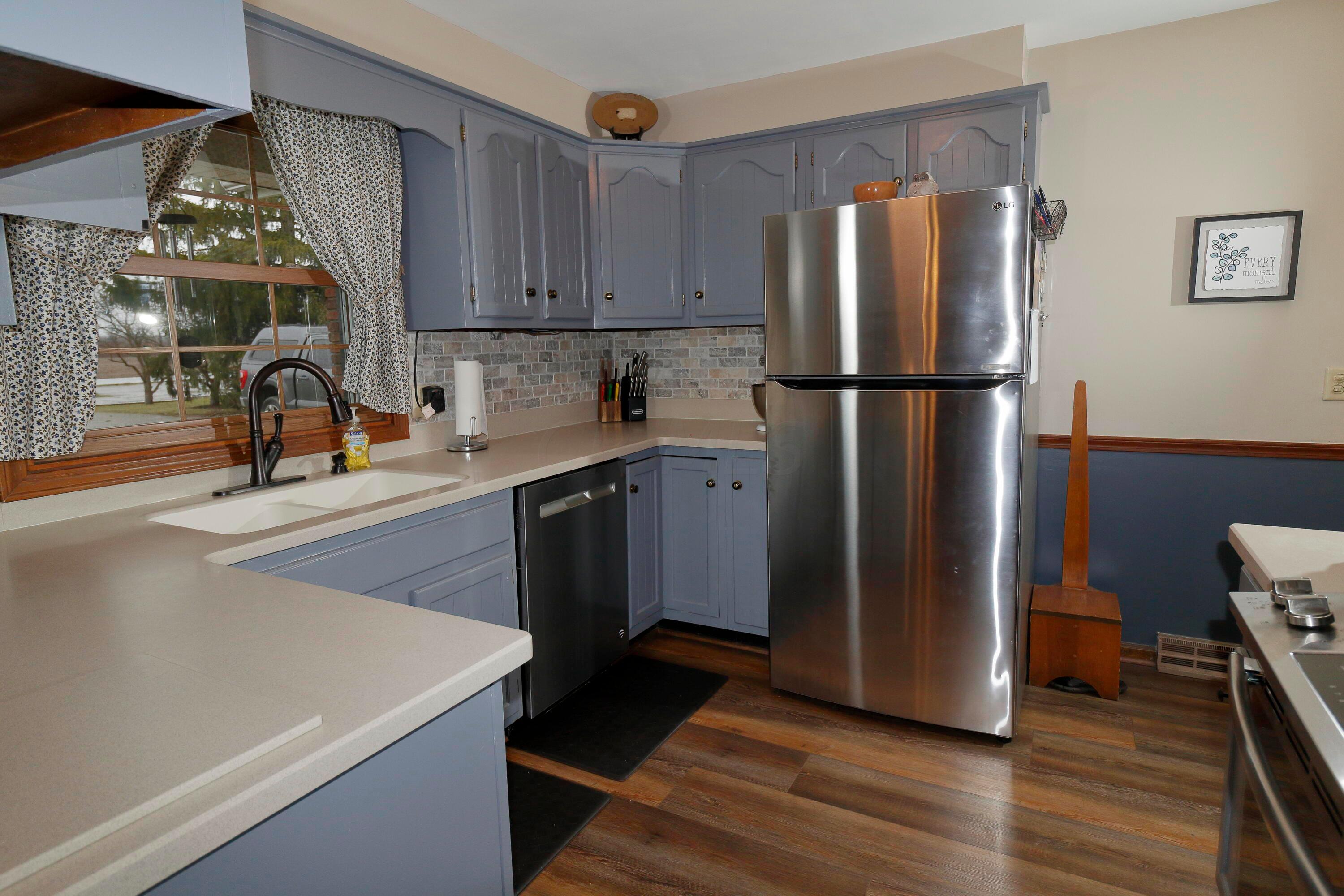6273 Crestline Road Galion, OH 44833 - Photo 10 of 31 Kitchen