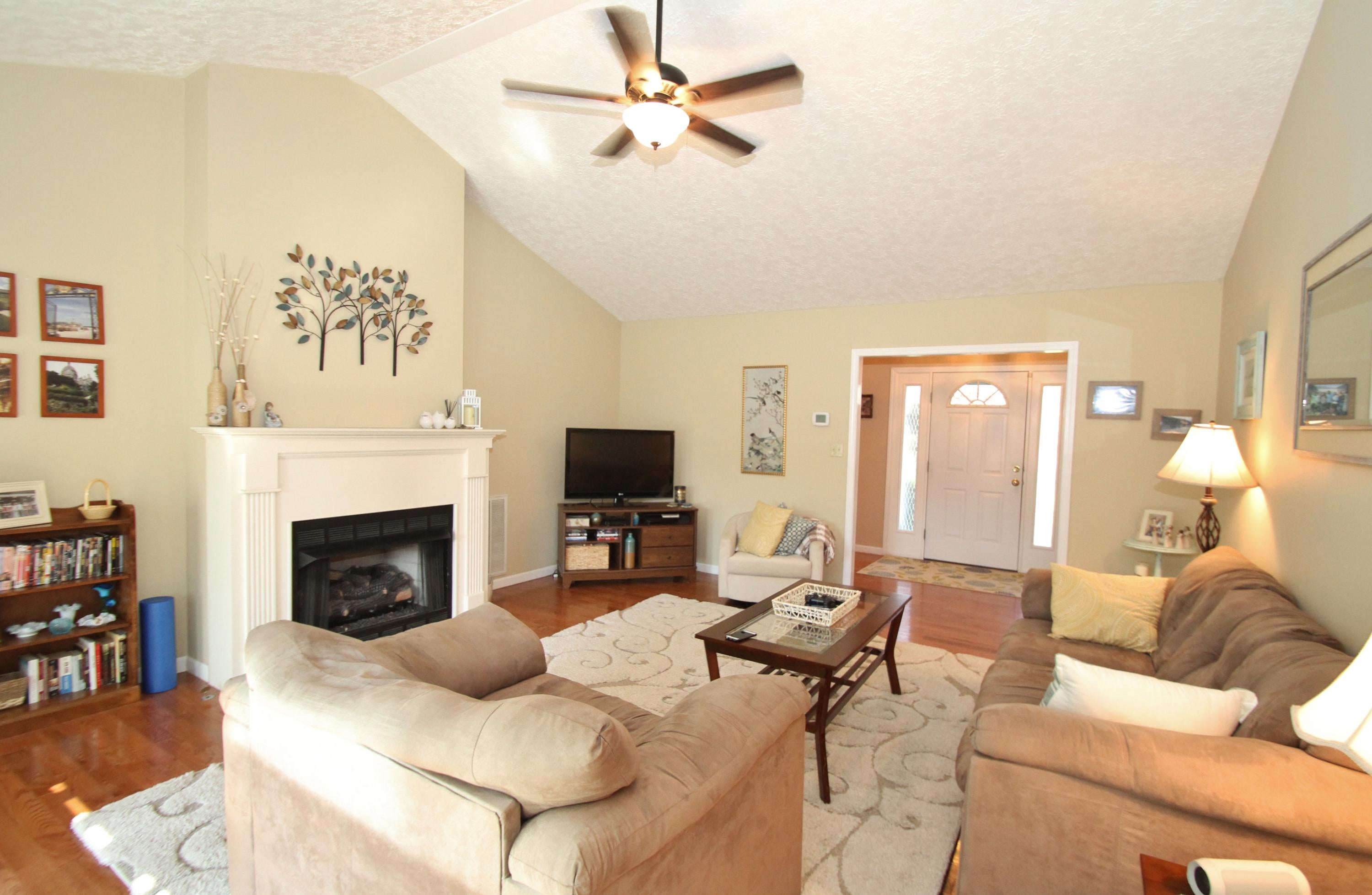 257 East Bailey Road Lewisburg, WV 24901 - Photo 9 of 44 Gallery Image 9