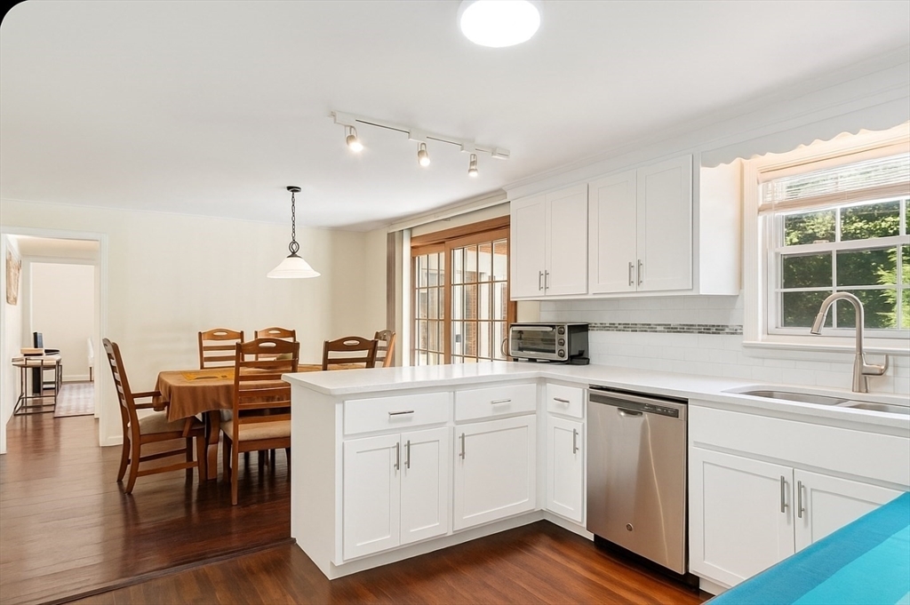 2 Spring Lane Hopkinton, MA 01748 - Photo 14 of 42 Gallery Image 14