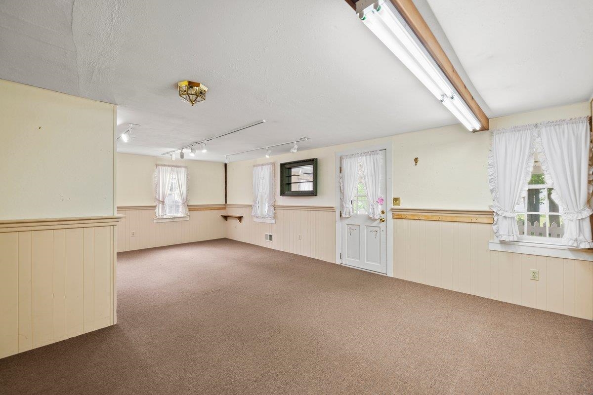 3465 Vermont Rte 7a Shaftsbury, VT 05262 - Photo 16 of 40 Gallery Image 16