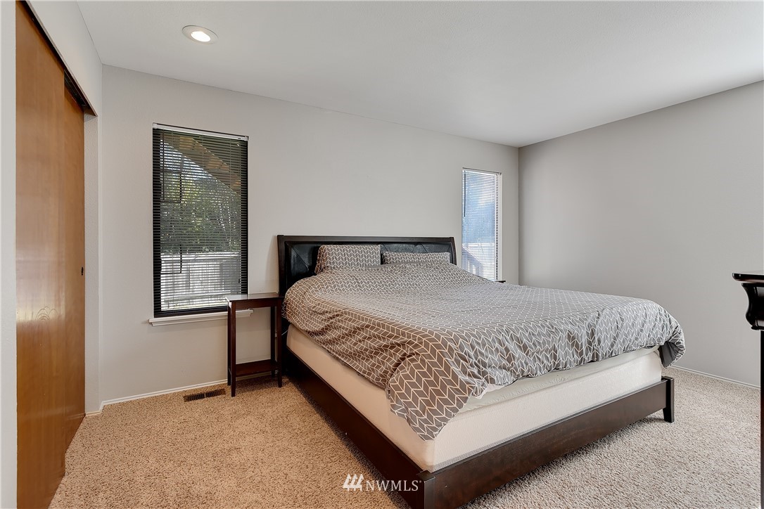 18008 158th Place Southeast Renton, WA 98058 - Photo 18 of 25 Gallery Image 18