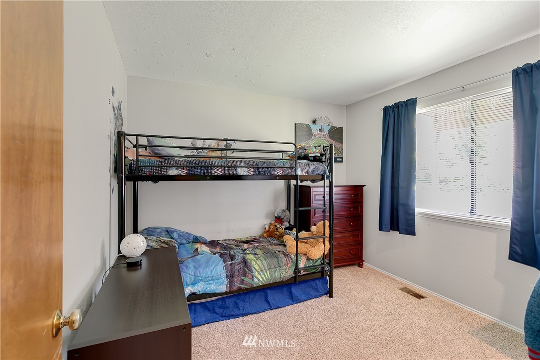 18008 158th Place Southeast Renton, WA 98058 - Photo 21 of 25 Gallery Image 21