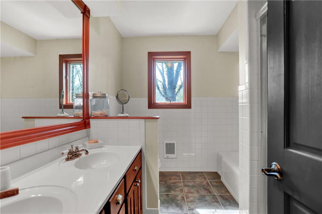 7921 Fishback Road Indianapolis, IN 46278 - Photo 37 of 60 Gallery Image 37