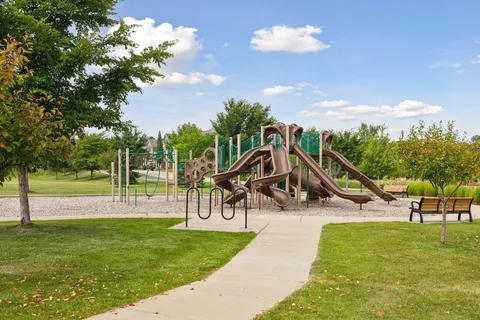 $1,199,900 | 4605 Sunset Lane, Excelsior, MN 55331
