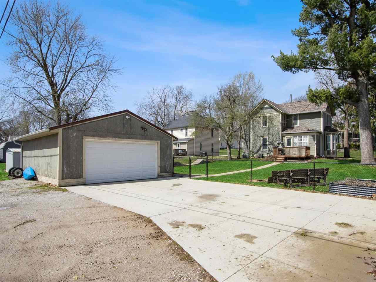 250 East 3rd Street Riverside, IA 52327 - Photo 25 of 27 Gallery Image 25