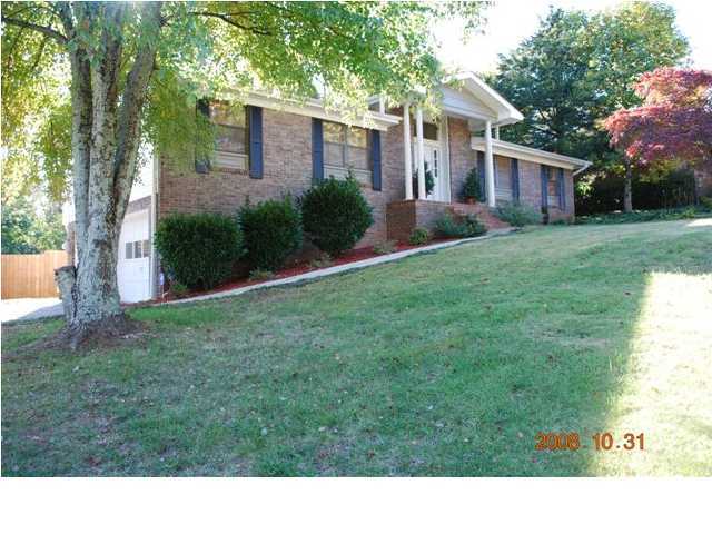 1708 Rock Bluff Road Hixson, TN 37343 - Photo 1 of 15 Primary Photo