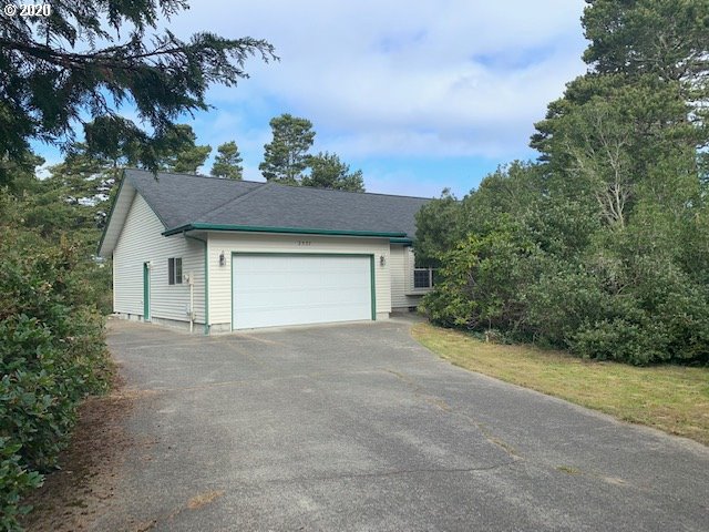 3537 Rhododendron Drive Florence, OR 97439 - Photo 1 of 17 Gallery Image 1