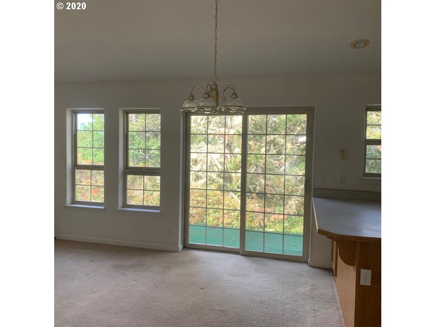 3537 Rhododendron Drive Florence, OR 97439 - Photo 7 of 17 Gallery Image 7