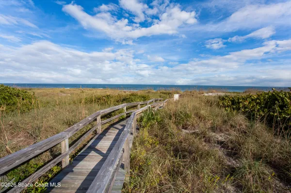 $2,850 | 2100 North Atlantic Avenue, Unit 305, Cocoa Beach, FL 32931
