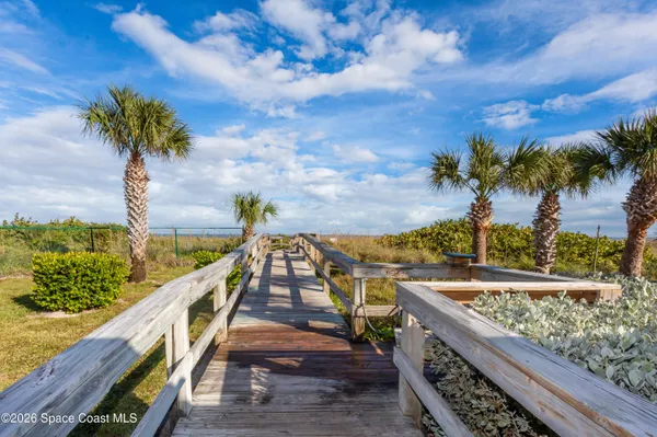 $2,850 | 2100 North Atlantic Avenue, Unit 305, Cocoa Beach, FL 32931