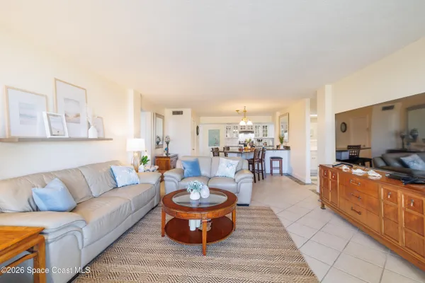 $2,850 | 2100 North Atlantic Avenue, Unit 305, Cocoa Beach, FL 32931