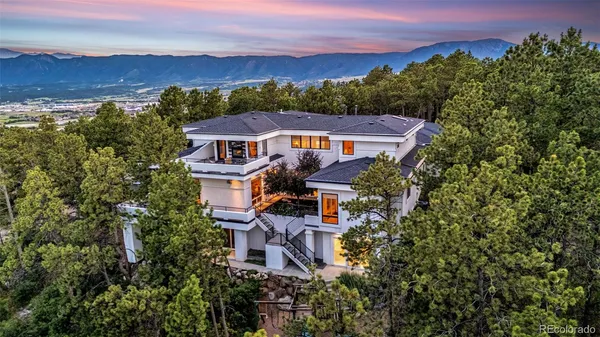 $1,300,000 | 205 Cobblestone Way, Monument, CO 80132
