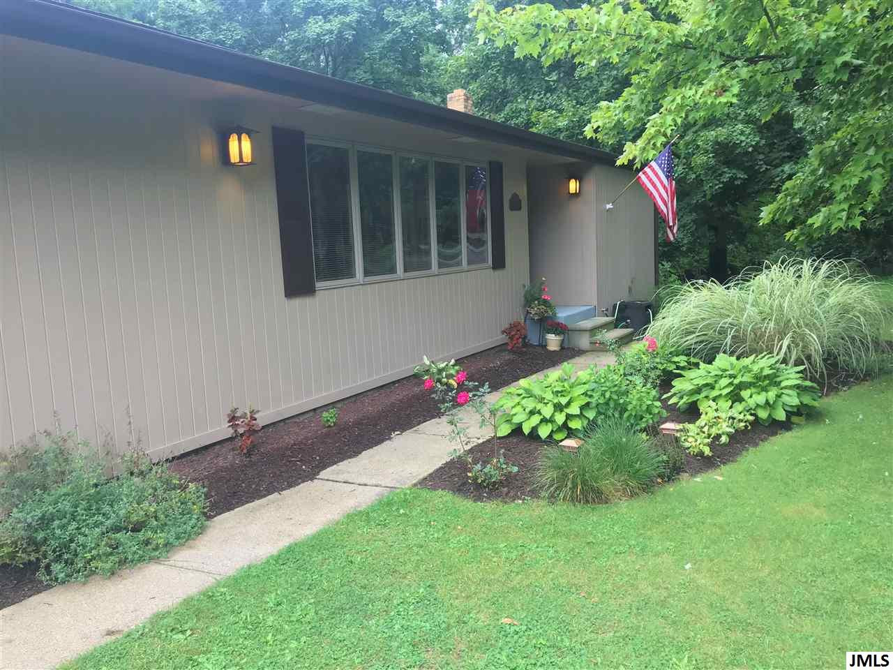 2104 Reynolds Road Jackson, MI 49201 - Photo 1 of 26 Photo 1