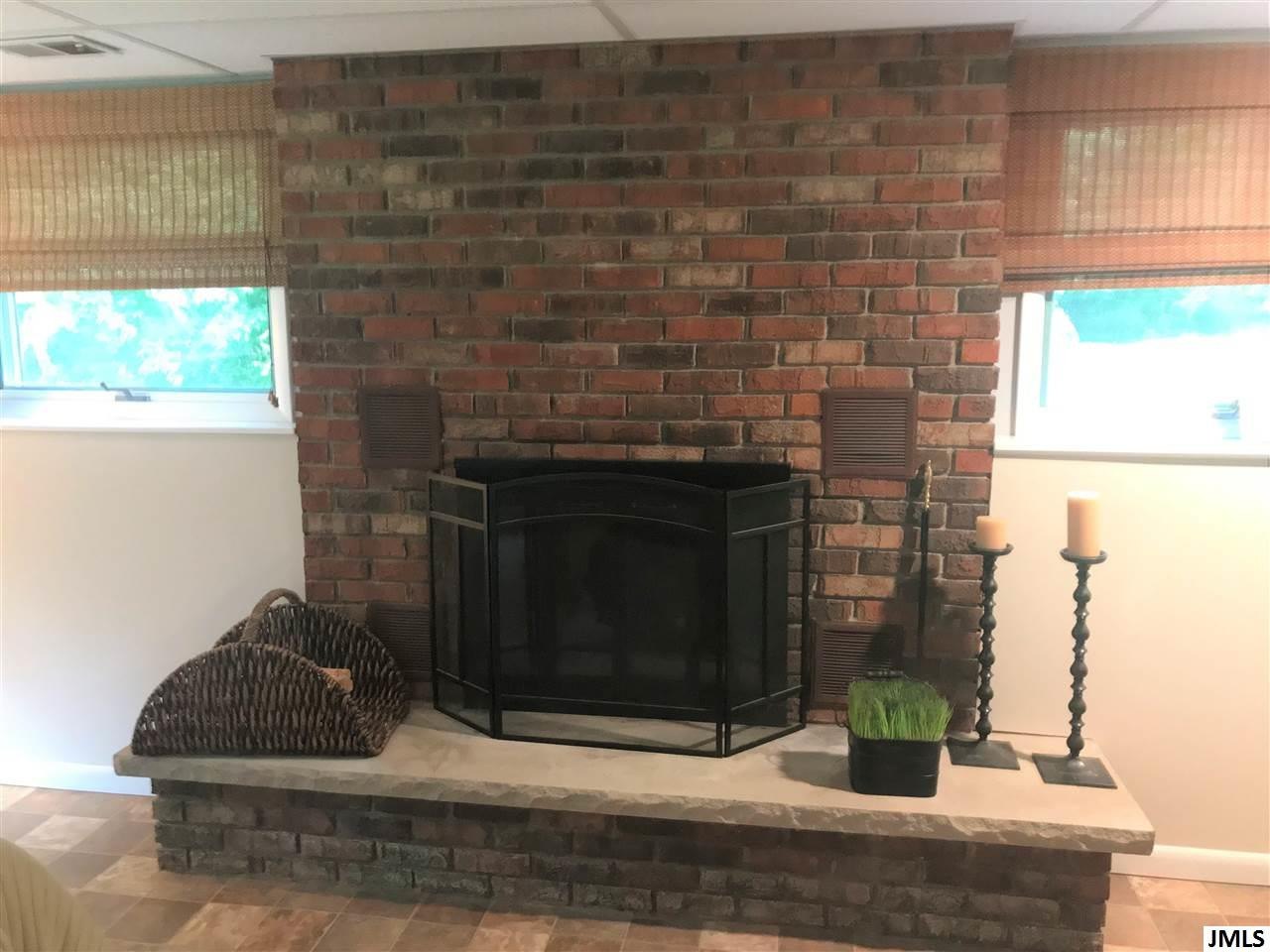 2104 Reynolds Road Jackson, MI 49201 - Photo 17 of 26 Photo 17