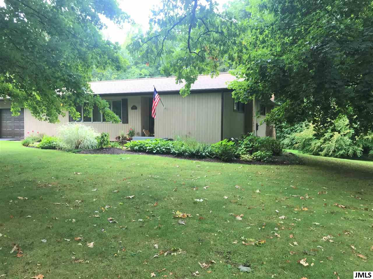 2104 Reynolds Road Jackson, MI 49201 - Photo 2 of 26 Photo 2
