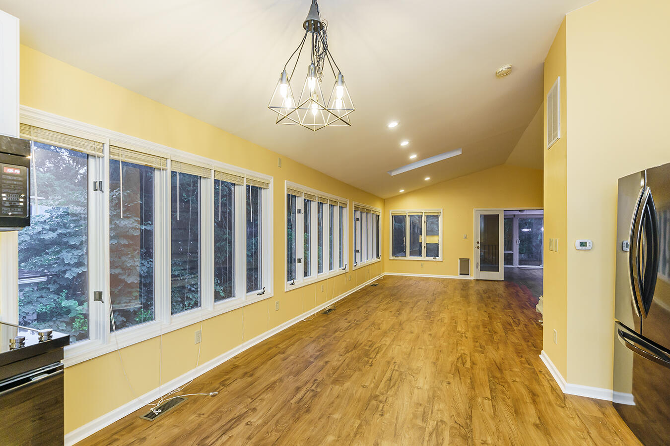 1048 Fontaine Road Lexington, KY 40502 - Photo 33 of 47 1048fontaine33