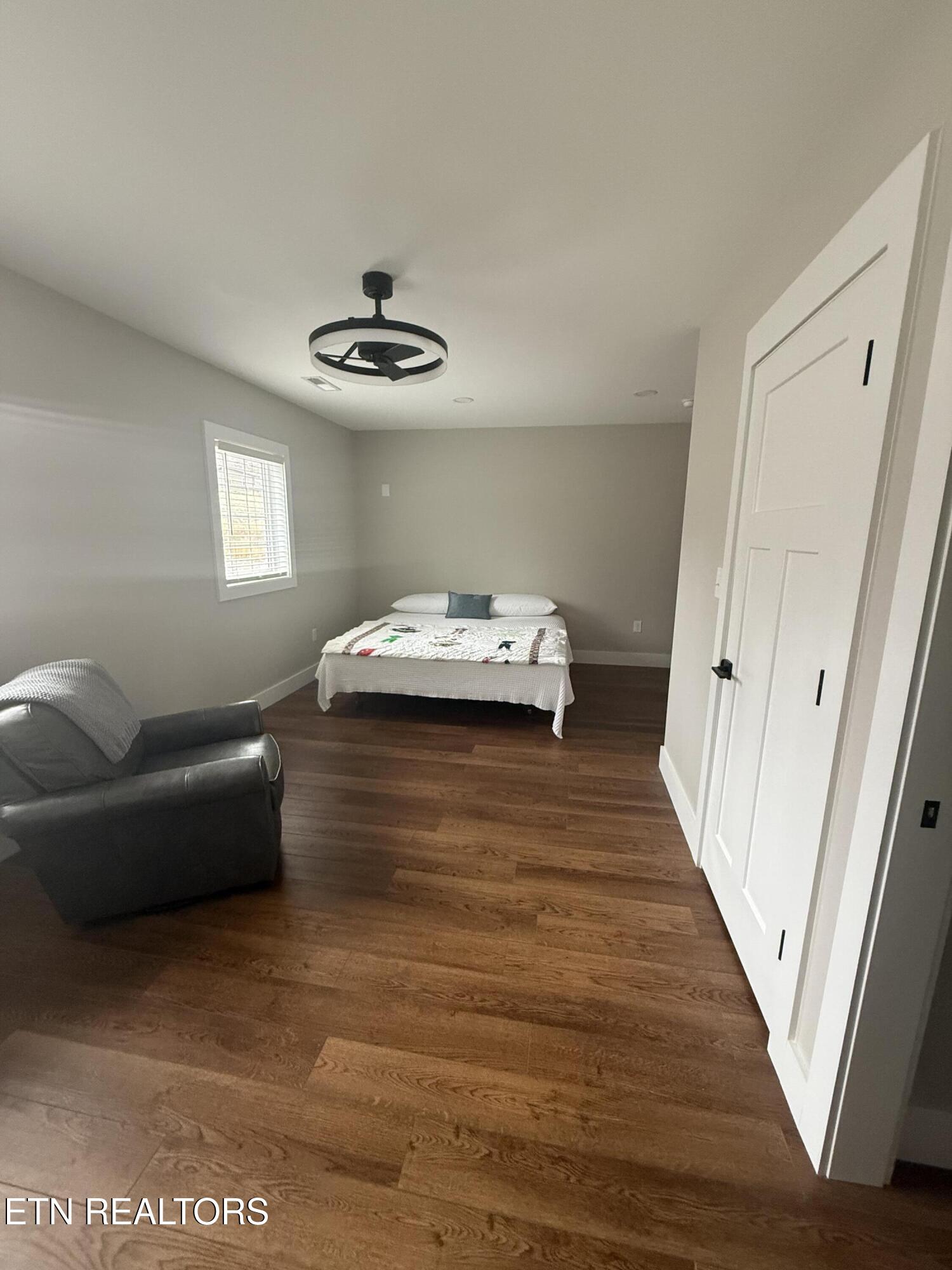 2922 Samples Road Louisville, TN 37777 - Photo 19 of 30 Bedroom 3