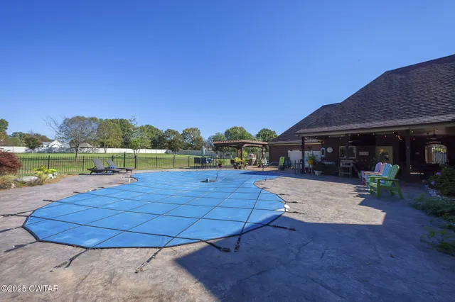 $849,900 | 287 Highway 186, Humboldt, TN 38343