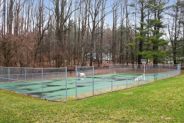 $360,000 | 11917 Yorkshire, Richland, MI 49083