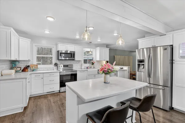 $360,000 | 11917 Yorkshire, Richland, MI 49083