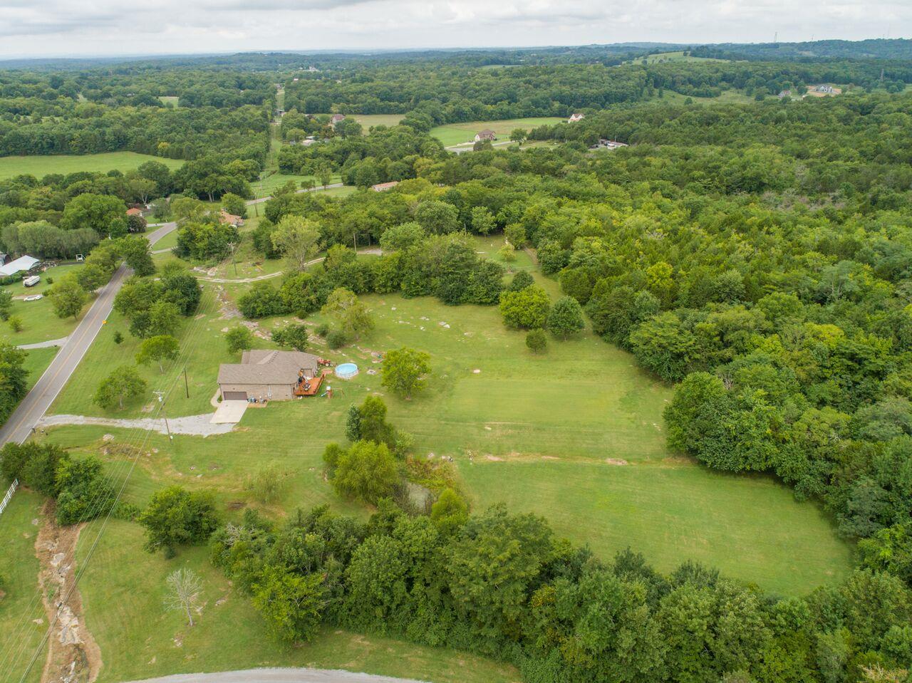 575 Holloway Road Lebanon, TN 37090 - Photo 4 of 30