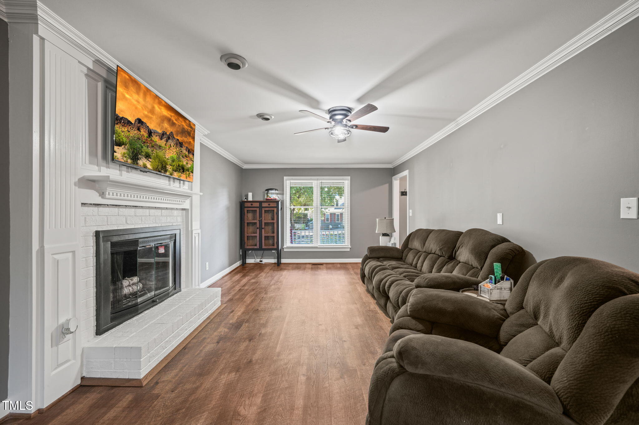 7125 Sandringham Drive Raleigh, NC 27613 - Photo 2 of 26 Living room (1)